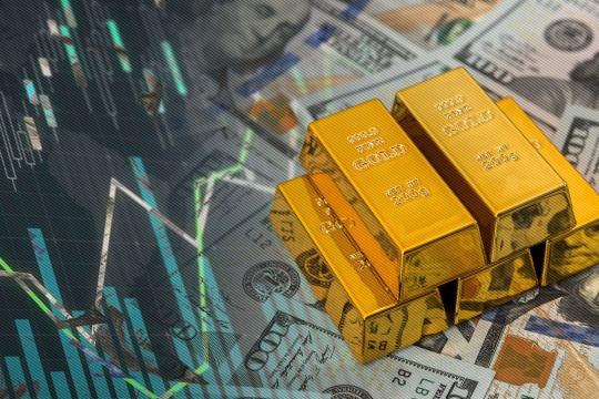 الذهب يتجاوز 5000 دولار للأونصة مع تصاعد التوترات في الشرق الأوسط