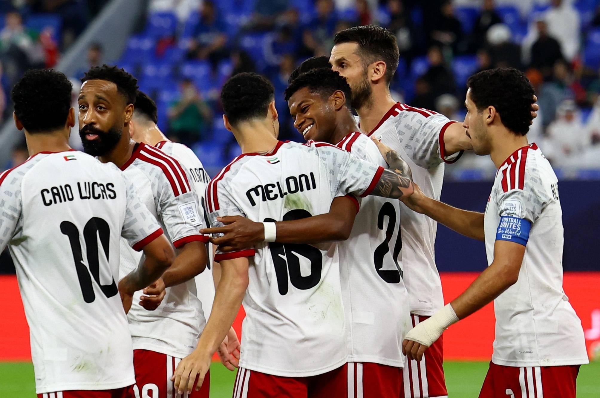 الإمارات تهزم الكويت بثلاثية وتتأهل إلى ربع نهائي كأس العرب 2025