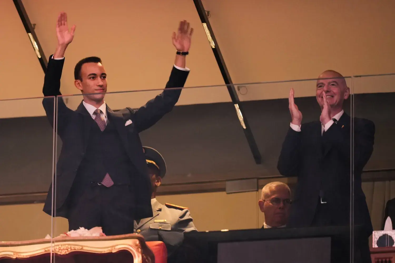 حضور ولي العهد وإنفانتينو وموتسيبي في افتتاح نسخة تُوصف بالأفضل في تاريخ البطولة