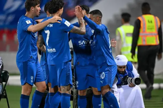 الهلال السعودي يواصل العلامة الكاملة وأهلي جدة يكتسح في جولة مثيرة بدوري أبطال آسيا للنخبة