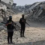 حماس تبدي استعدادها لتسليم أسلحة أمنية في غزة وسط مفاوضات حول مستقبل القطاع