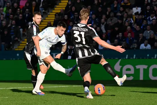 إنتر ميلان ينتزع فوزًا صعبًا من أودينيزي ويعزز صدارته