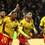 لانس يعتلي صدارة الدوري الفرنسي مؤقتًا بعد الفوز على لوهافر