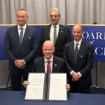 «فيفا» ومجلس السلام يوقعان شراكة تاريخية لدعم التعافي والتنمية في غزة عبر كرة القدم