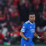 باريس سان جيرمان يغلق ملف نزاعه المالي مع كيليان مبابي