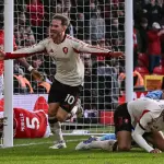 ليفربول يواصل انتصاراته... وفولهام وبالاس يخطفان الفوز في الجولة 27