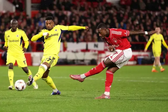 نوتنغهام فورست وبولونيا إلى ثمن نهائي الدوري الأوروبي رغم خسارة الأول