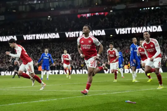 آرسنال يحسم ديربي لندن أمام تشيلسي ويبتعد بصدارة الدوري الإنجليزي