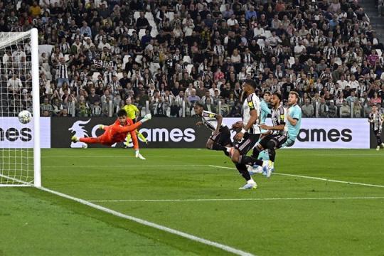 يوفنتوس يهزم بولونيا بثنائية ويعزز موقعه في المربع الذهبي.. وميلان يواصل المطاردة