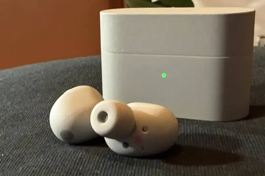 سماعات Sony WF-1000XM6.. قفزة جديدة في عزل الضجيج وجودة الصوت