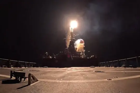 روسيا تزود إيران بمعلومات استخباراتية لاستهداف القوات الأميركية في الشرق الأوسط