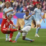 بايرن ميونيخ يقترب من اللقب برباعية.. ودورتموند يقلب الطاولة بثلاثية مثيرة