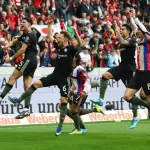 بايرن ميونخ يقلب الطاولة على فرايبورج بثلاثية قاتلة في الدوري الألماني