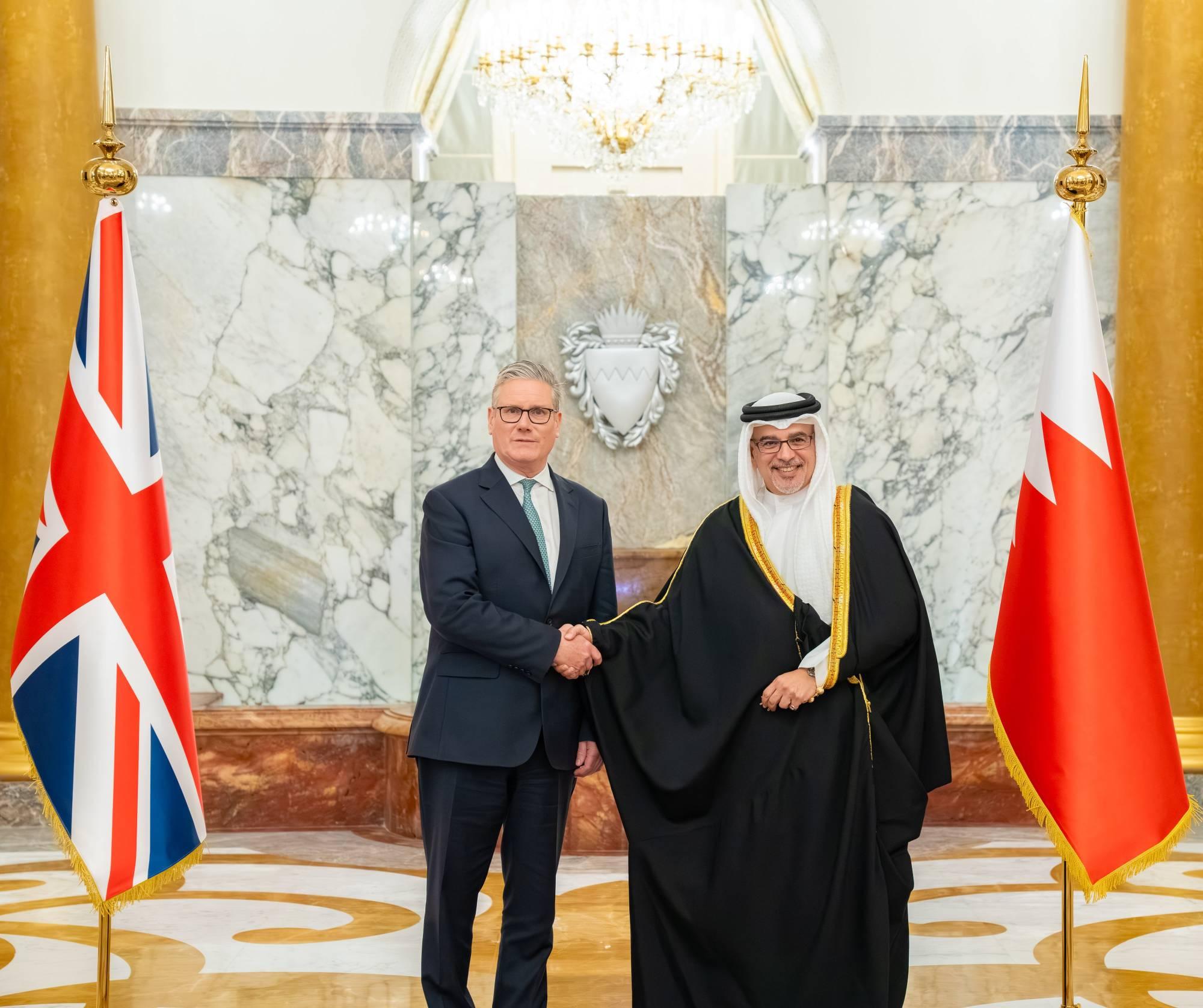 سلمان بن حمد يؤكد ضرورة موقف دولي حازم تجاه إيران وبريطانيا تجدد دعمها لأمن واستقرار البحرين