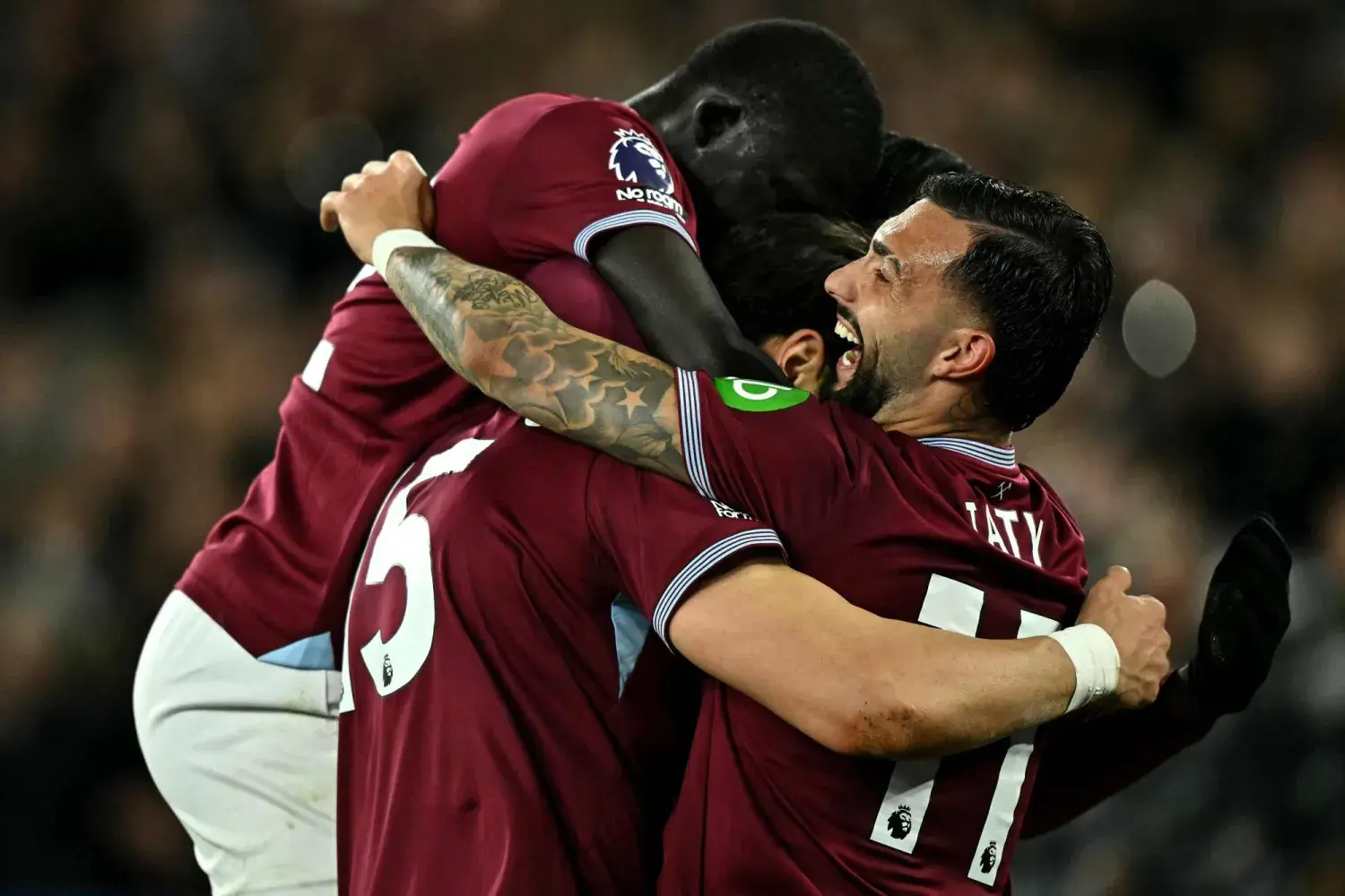 فوز كبير يقفز بالفريق إلى المركز 17 ويعمّق معاناة وولفرهامبتون في قاع الترتيب