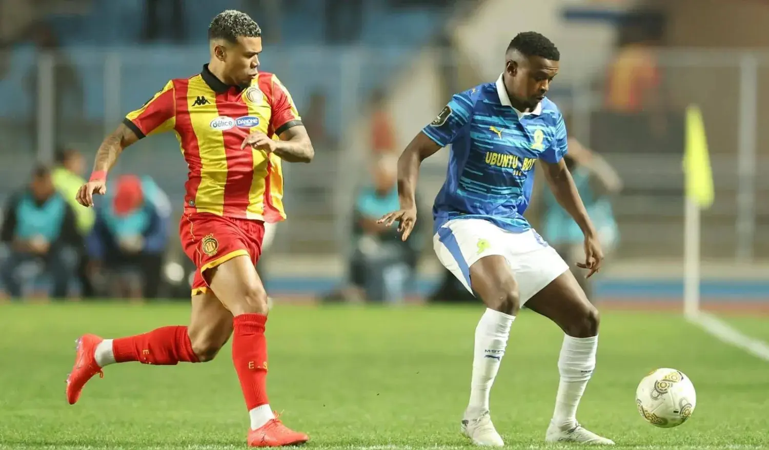 فوز تاريخي للفريق الجنوب أفريقي رغم النقص العددي يُصعّب مهمة الترجي إيابًا