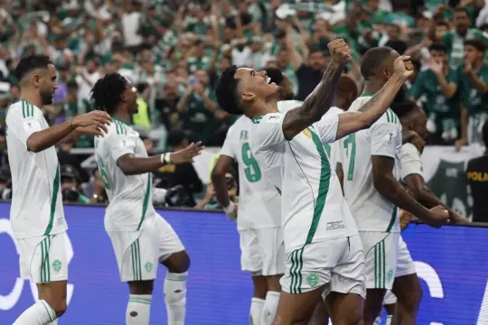 فيديو: الأهلي السعودي يتوّج بدوري أبطال آسيا للنخبة للمرة الثانية على التوالي