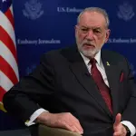 السفير الأمريكي لدى إسرائيل: اتفاق وقف النار مع حماس صامد والعنف الاستيطاني في الضفة إرهاب