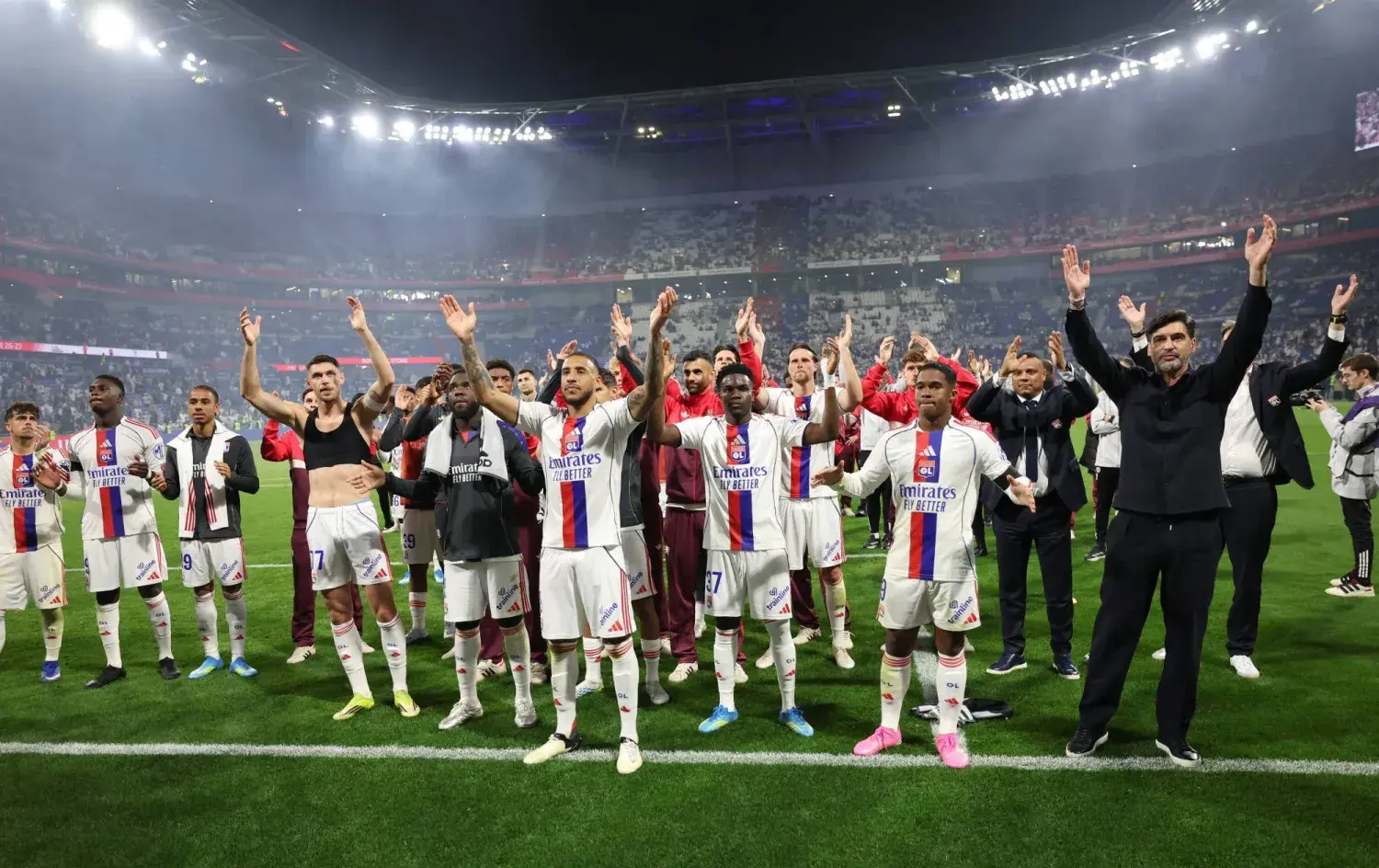 مارسيليا يتأهل للدوري الأوروبي ورين يكتفي بدوري المؤتمر وسط سقوط مدوٍ لموناكو وصدمة إصابة ديمبيلي