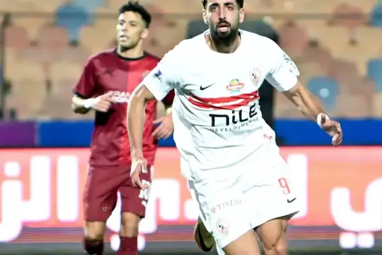 الزمالك يتوج بلقب الدوري المصري للمرة الـ15 في تاريخه بعد فوز مثير على سيراميكا
