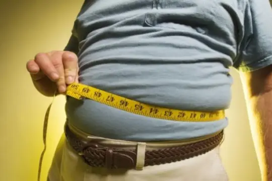 الدهون الحشوية: الخطر الخفي في البطن وكيفية تقليلها بالغذاء الصحي