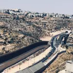 قلق إسرائيلي من تصاعد العمليات وتوسع البؤر الاستيطانية في الضفة الغربية