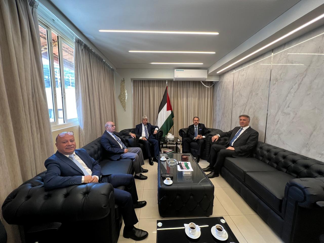 اللجنة أوصت بالتوافق الوطني لضمان أوسع مشاركة فلسطينية، وحددت تشرين الأول المقبل موعدًا مستهدفًا لعقد المجمع الانتخابي.