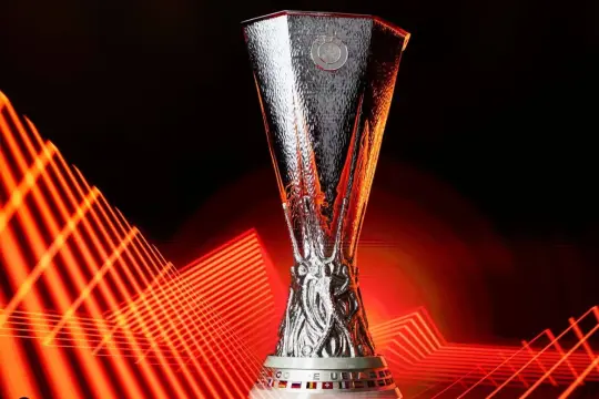 قرعة الدور الفاصل للدوري الأوروبي تسفر عن مواجهات قوية لحسم المتأهلين لمرحلة الدوري