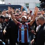 محمد صلاح يوجه أول رسالة لجماهير طرابزون سبور بعد انتقاله: سنلتقي قريبًا