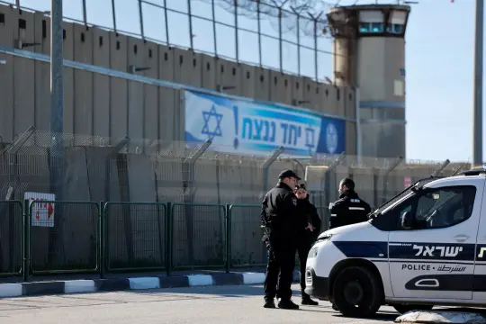 مقال رأي: تصاعد الانتقادات الدولية لظروف احتجاز الفلسطينيين في السجون الإسرائيلية
