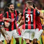 ميلان يهزم فينزيا بثنائية ويواصل انطلاقته المثالية في الدوري الإيطالي