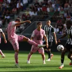 باريس إف سي يصعق مارسيليا ورين يتجاوز أنجيه وستراسبورغ يكتسح تروا في الدوري الفرنسي