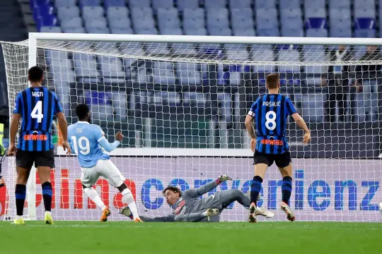 لاتسيو وأتالانتا يتعادلان 2-2 في ذهاب نصف نهائي كأس إيطاليا