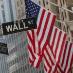 وول ستريت تخفض توقعاتها للاقتصاد الأميركي مع تصاعد تبعات حرب إيران