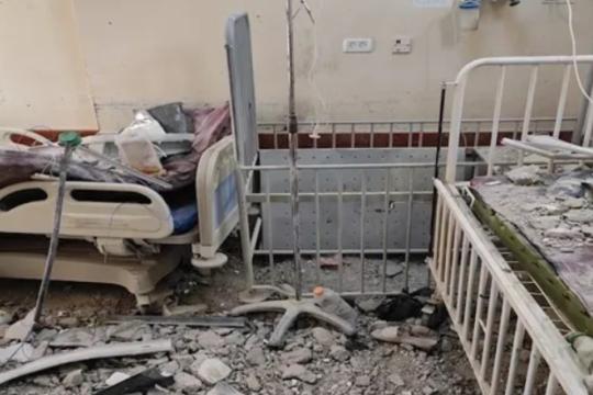 الإحصاء الفلسطيني: انهيار حاد للمنظومة الصحية في غزة وتحديات متصاعدة في الضفة