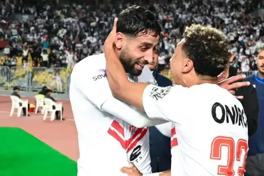 نادي الزمالك يقترب من التتويج بالدوري المصري بعد فوز ثمين على سموحة