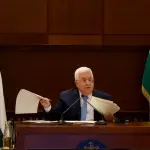 السلطة الفلسطينية تبلغ فرنسا بتأجيل الانتخابات التشريعية