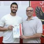الأهلي يمدد عقد محمد الشناوي حتى موسم 2027-2028