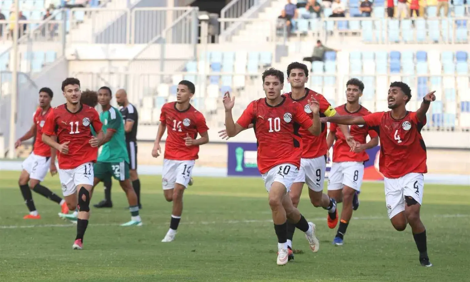 والمغرب يحجز بطاقة التأهل رغم خسارته أمام ليبيا في ختام المنافسات بالإسماعيلية