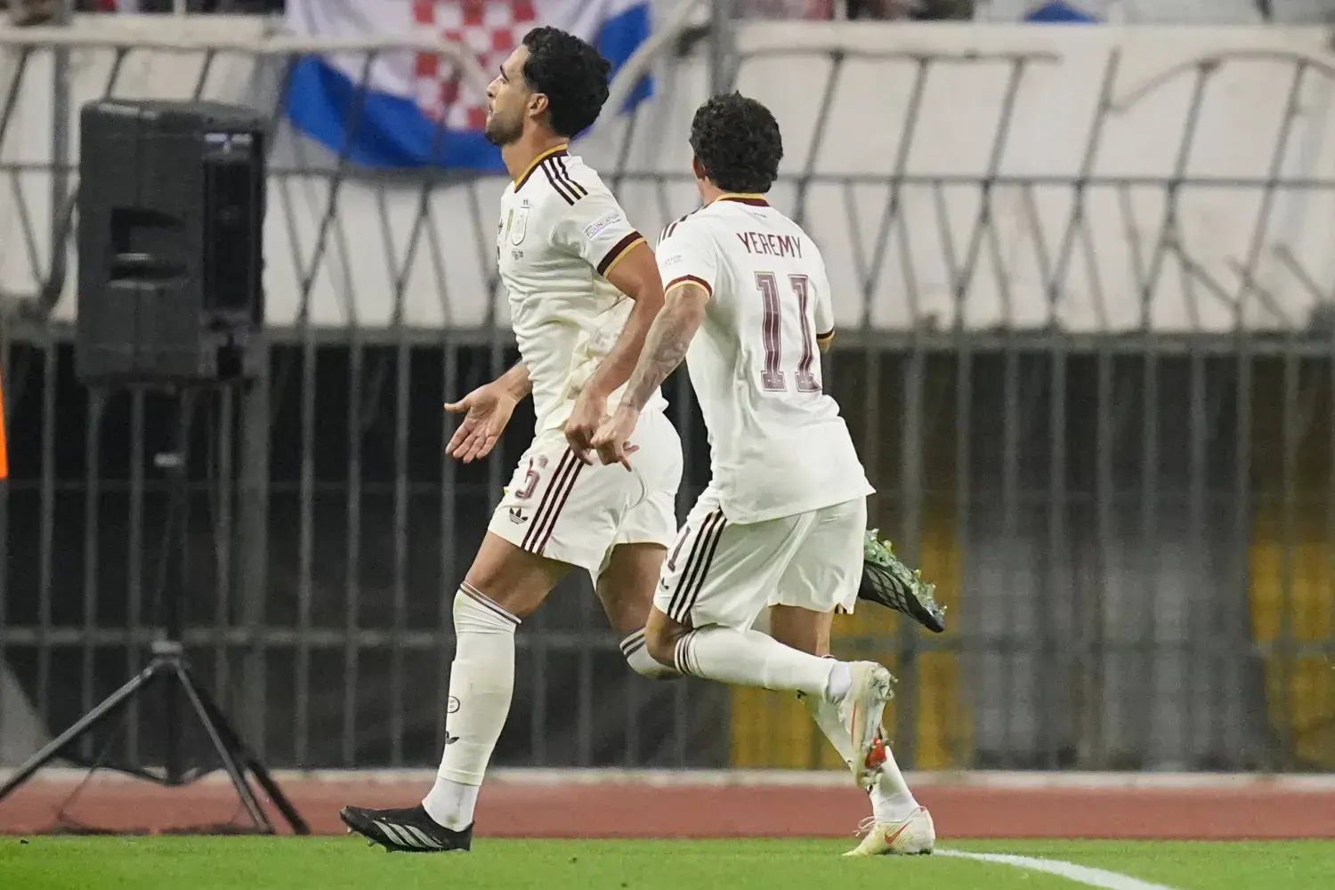 «الماتادور» يحسم مواجهة كرواتيا 2-1 ويضمن صدارة المجموعة.. وإنجلترا تحقق انتصارها الثالث تواليًا بثلاثية نظيفة