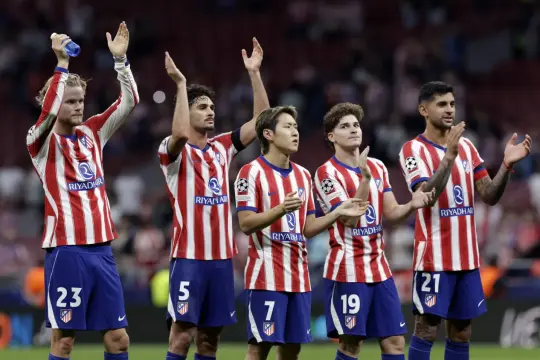 أتلتيكو مدريد يهزم مانشستر يونايتد.. وآرسنال يكتسح ليل بثلاثية في دوري الأبطال