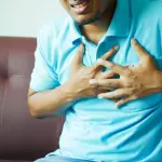 5 علامات تحذيرية قد تكشف قصور القلب.. لا تنسبها إلى التقدم في العمر