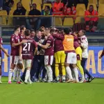تورينو يكتسح بارما بثلاثية.. ومونزا يضرب كالياري برباعية في الدوري الإيطالي