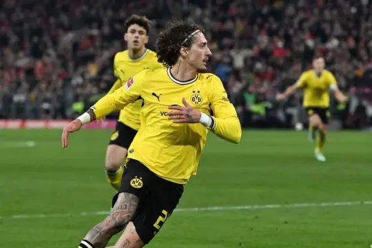 فيديو: دورتموند يخطف تعادلاً قاتلاً أمام بايرن ميونيخ في قمة «الكلاسيكر»