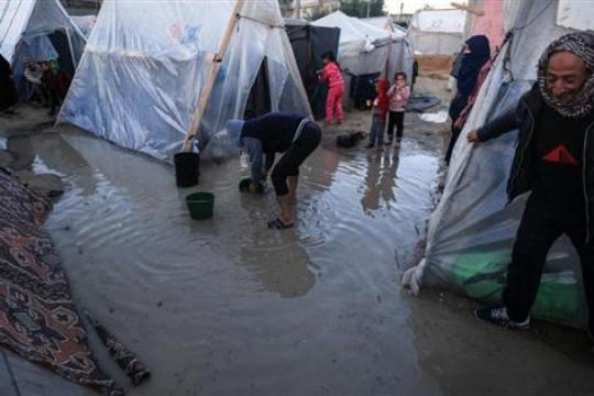 الصليب الأحمر الألماني: الأوضاع الإنسانية في غزة تفاقمت بشكل خطير مع حلول فصل الشتاء