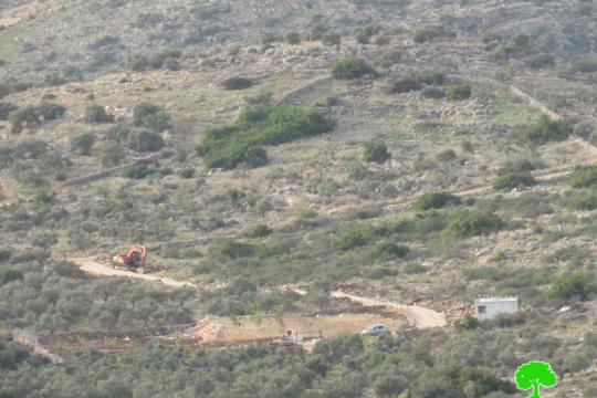 مستوطنون ينصبون كرفانات في أراضي جورة الشمعة جنوب بيت لحم تمهيداً لبؤرة استيطانية جديدة