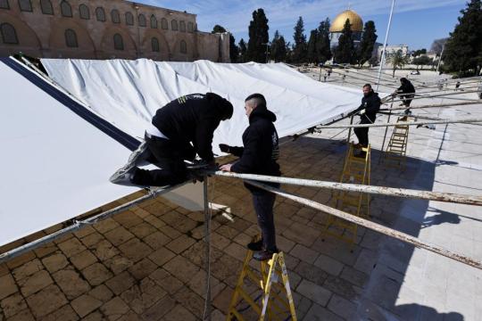 محافظة القدس: الاحتلال يمنع تجهيزات رمضان في الأقصى ويُصدر أكثر من 250 قرار إبعاد