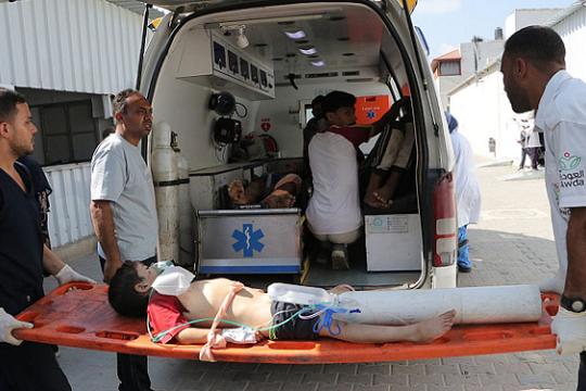 منظمة الصحة العالمية: فتح الممرات الطبية من غزة "سيغيّر المعطيات" لآلاف الجرحى