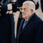 الرئيس عباس يُجري تعديلاً وزارياً محدوداً ويعين وزيراً جديداً للنقل والمواصلات