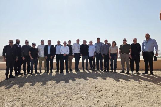 إسرائيل تُحضّر خطة لتعزيز السيطرة الأمنية والاستيطانية على الأغوار والحدود مع الأردن